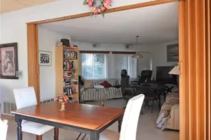 4 Oxford Way, Northridge, CA 91324 - Photo 49