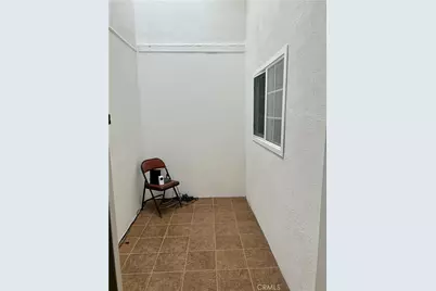 18901 Circle Of The Oaks, Newhall, CA 91321 - Photo 17