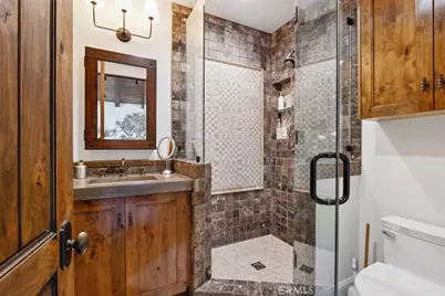 2040 McKain Street, Calabasas, CA 91302 - Photo 37