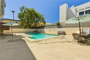 8933 Willis, Panorama City, CA 91402 - Photo 29