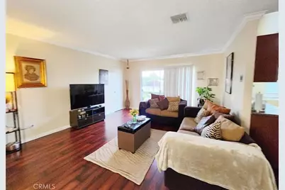 5055 Coldwater Canyon #205, Sherman Oaks, CA 91423 - Photo 3