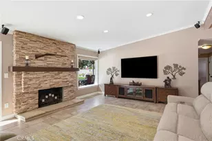 15870 Silver Star Ln, Canyon Country, CA 91387 - Photo 11