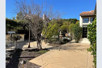 3915 Prado De Las Frutas, Calabasas, CA 91302 - Photo 21