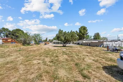 4550 W Avenue L2, Quartz Hill, CA 93536 - Photo 31