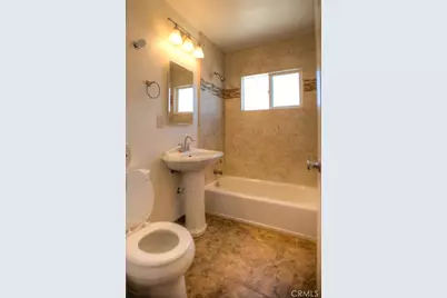 1015 W Avenue J7, Lancaster, CA 93534 - Photo 21