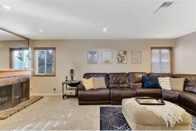 2707 Bitternut Circle, Simi Valley, CA 93065 - Photo 17