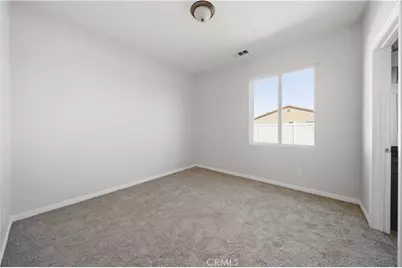 6778 Serrano, Hesperia, CA 92345 - Photo 43