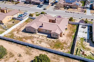 6778 Serrano, Hesperia, CA 92345 - Photo 51