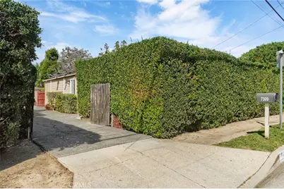 7309 Tampa, Reseda, CA 91335 - Photo 3