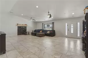 15688 Winnebago, Apple Valley, CA 92307 - Photo 9