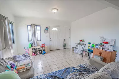 835 E Avenue Q, Palmdale, CA 93550 - Photo 9