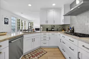 2443 Swanfield Ct, Thousand Oaks, CA 91361 - Photo 13