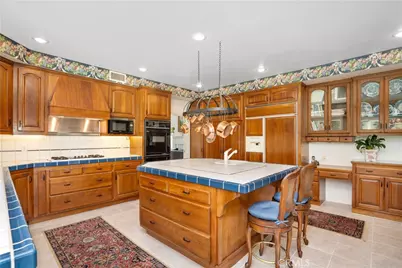 5942 Salamea Avenue, Woodland Hills, CA 91367 - Photo 11