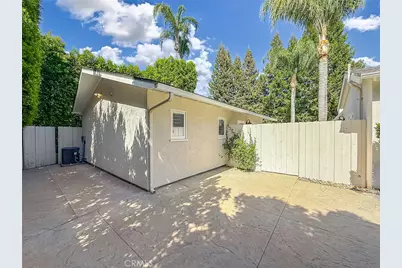 23433 Hatteras, Woodland Hills, CA 91367 - Photo 55