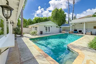 23433 Hatteras, Woodland Hills, CA 91367 - Photo 9