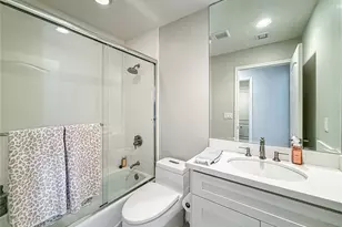 23433 Hatteras, Woodland Hills, CA 91367 - Photo 35