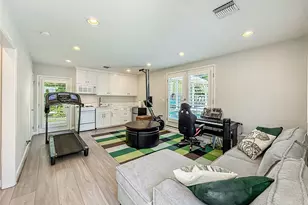 23433 Hatteras, Woodland Hills, CA 91367 - Photo 67
