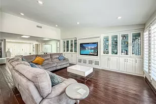 23433 Hatteras, Woodland Hills, CA 91367 - Photo 29