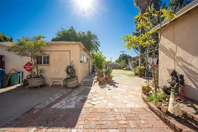 13402 Terra Bella, Pacoima, CA 91331 - Photo 21