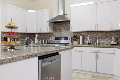 13590 Herrick, Rancho Cascades, CA 91342 - Photo 11