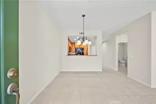 28472 Herrera, Valencia, CA 91354 - Photo 5