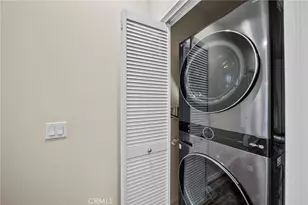 28472 Herrera, Valencia, CA 91354 - Photo 17