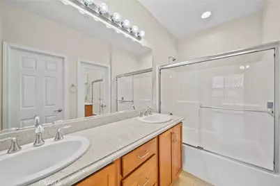 28472 Herrera, Valencia, CA 91354 - Photo 23