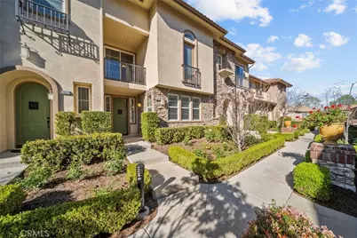 28472 Herrera, Valencia, CA 91354 - Photo 3