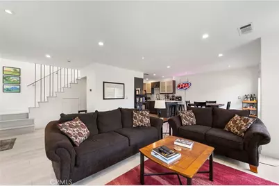 11744 Moorpark, Studio City, CA 91604 - Photo 1