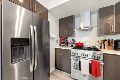 11744 Moorpark, Studio City, CA 91604 - Photo 9