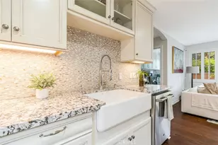 4022 Willowcrest Ave, Studio City, CA 91604 - Photo 17