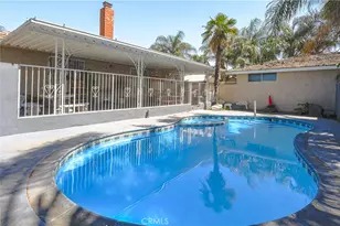 527 W Philadelphia, Ontario, CA 91762 - Photo 9