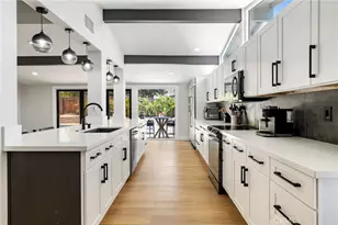 19945 Gresham St, Northridge, CA 91324 - Photo 7