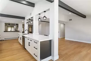 19945 Gresham St, Northridge, CA 91324 - Photo 9