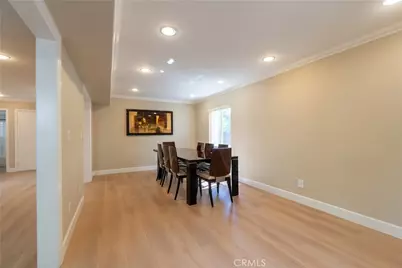 9155 Cedros #8, Panorama City, CA 91402 - Photo 11