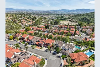 25308 Joyce Place, Stevenson Ranch, CA 91381 - Photo 45