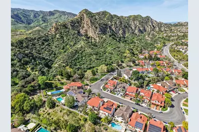 25308 Joyce Place, Stevenson Ranch, CA 91381 - Photo 47