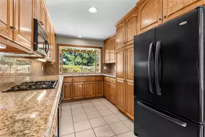 6528 Ellenview Avenue, West Hills, CA 91307 - Photo 13