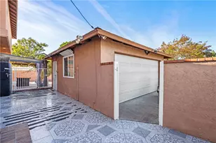 13001 Debby St, Van Nuys, CA 91401 - Photo 39