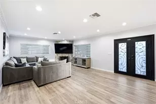 13001 Debby St, Van Nuys, CA 91401 - Photo 3