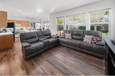 19310 Sidani, Saugus, CA 91350 - Photo 5