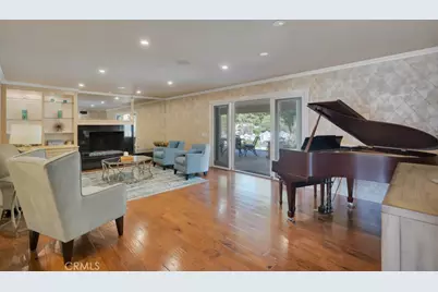 16426 Knollwood Drive, Granada Hills, CA 91344 - Photo 29