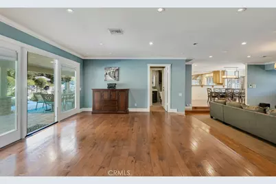 16426 Knollwood Drive, Granada Hills, CA 91344 - Photo 17