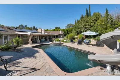 16426 Knollwood Drive, Granada Hills, CA 91344 - Photo 43