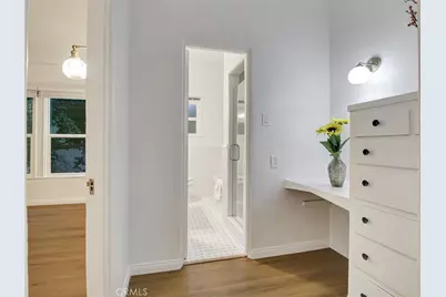 9949 Young Drive #204, Beverly Hills, CA 90212 - Photo 17