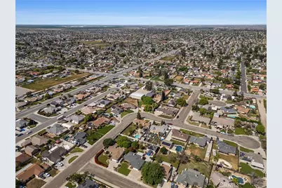 10219 Planebrook, Bakersfield, CA 93312 - Photo 11