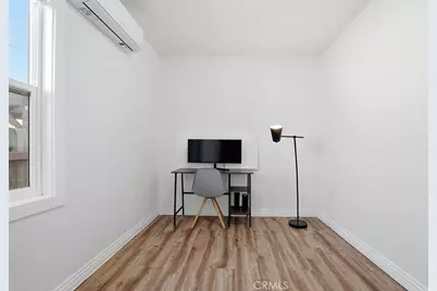 472 E Sunset Street, Long Beach, CA 90805 - Photo 11