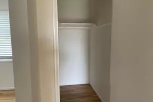 14225 Riverside, Sherman Oaks, CA 91423 - Photo 9