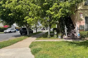 14225 Riverside, Sherman Oaks, CA 91423 - Photo 3