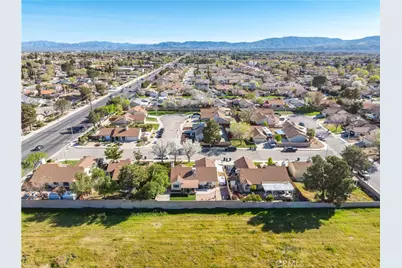 2017 W Avenue K10, Lancaster, CA 93536 - Photo 35